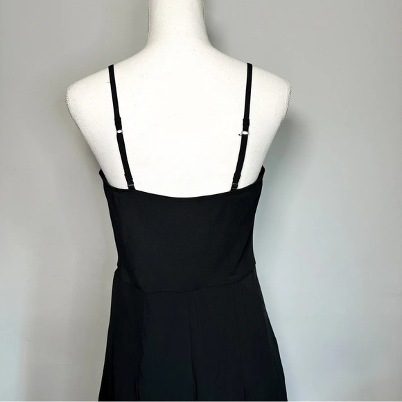 Abercrombie & Fitch Pleated Traveler Mini Dress - Black - Picture 7 of 8